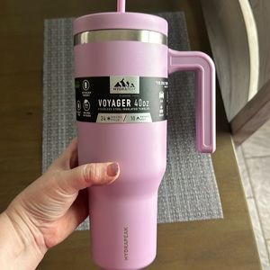 Hydropeak voyager 40oz tumbler NWT.